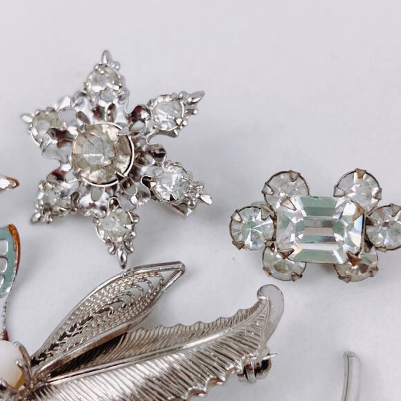 VTG Mid Century Rhinestone Brooch Lot of 5, Silver Tone Scatter Pin Jewelry - Picture 3 of 10